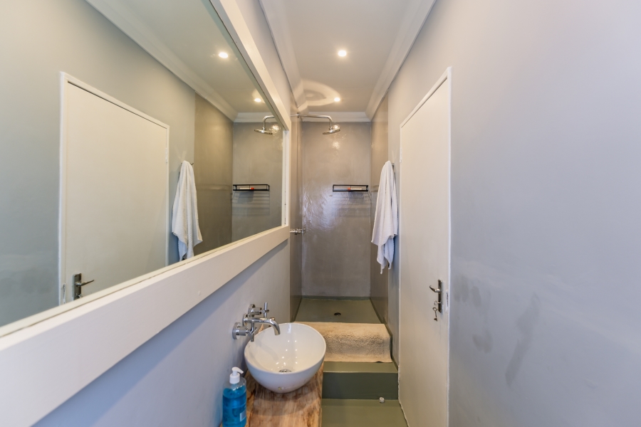 To Let 3 Bedroom Property for Rent in Sea Point Western Cape